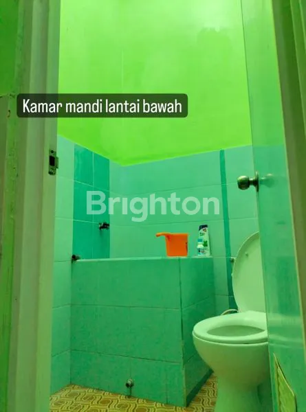 image RUMAH HOEK 2 LANTAI SIAP HUNI DI TULUNGAGUNG (7)