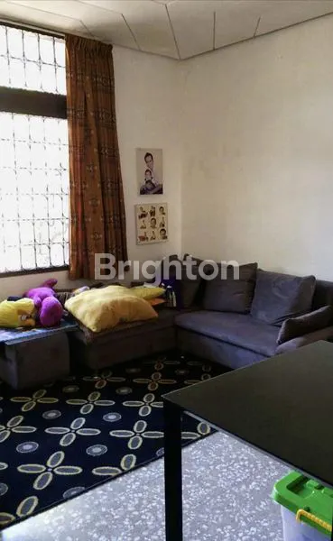 image RUMAH CANTIK LOKASI STRATEGIS DI DAERAH TURANGGA BANDUNG (5)