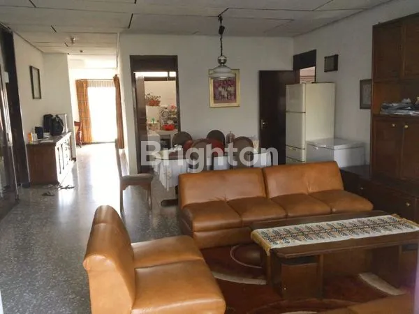 image RUMAH CANTIK LOKASI STRATEGIS DI DAERAH TURANGGA BANDUNG (1)