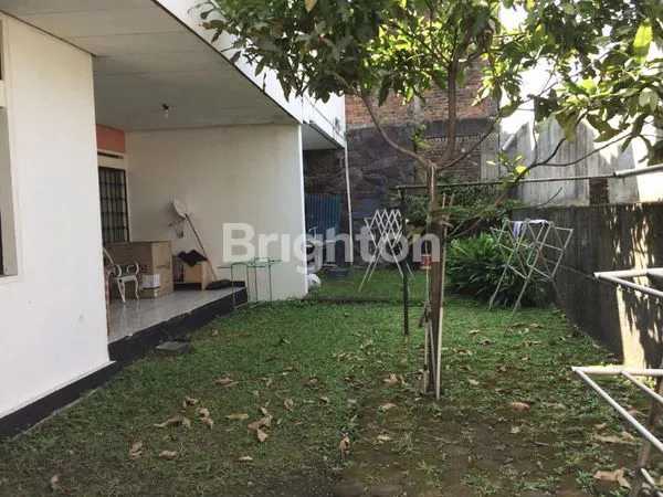 image RUMAH CANTIK LOKASI STRATEGIS DI DAERAH TURANGGA BANDUNG (6)