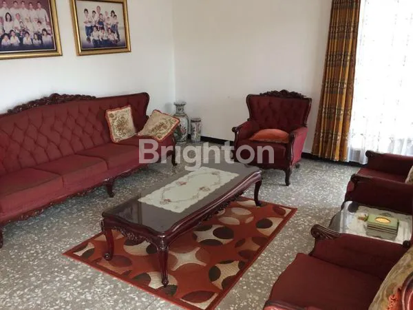 image RUMAH CANTIK LOKASI STRATEGIS DI DAERAH TURANGGA BANDUNG (8)