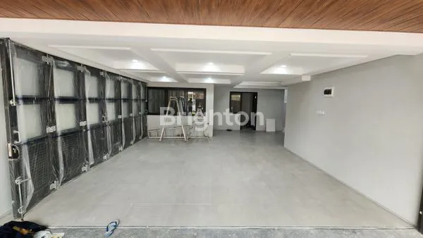 image CITRALAND UTAMA RUMAH 3 LANTAI BARU SIAP HUNI (6)