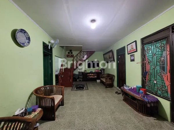 image RUMAH LUAS DI KAWASAN STRATEGIS DEPOK (5)