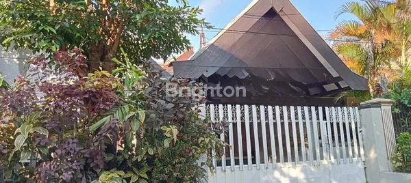 Gambar Property RUMAH LUAS DI TENGAH KOTA