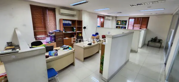 image RUKO STRATEGIES RECOMMEND BANGET UNTUK KANTOR (7)