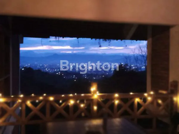 image HUNIAN SEJUK DI DAGO CIBURIAL DENGAN VIEW KOTA BANDUNG (8)