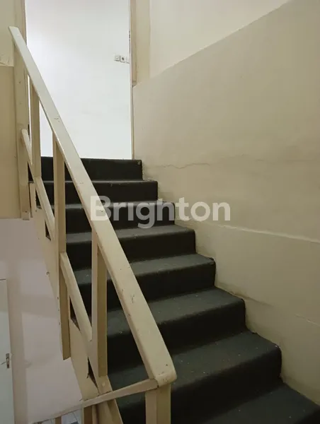 image MURAH RUKO MANUKAN SIAP PAKAI DEKAT SUPERINDO KAWASAN PUSAT BISNIS, COCOK BUAT USAHA (6)