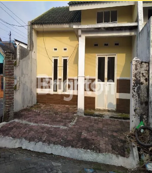 image RUMAH SIAP HUNI DI KEBON AGUNG SUKODONO (1)
