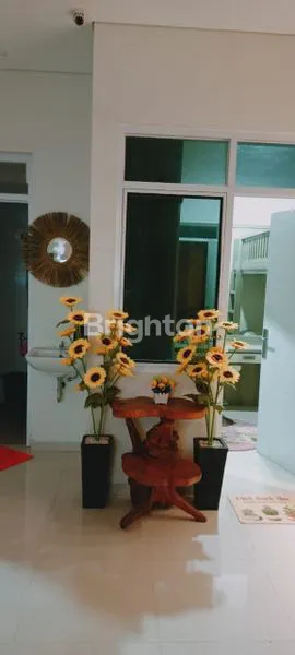 image RUMAH CANTIK FULL FURNISHED 20 MENIT KE BANDARA ADI SOEMARMO (2)
