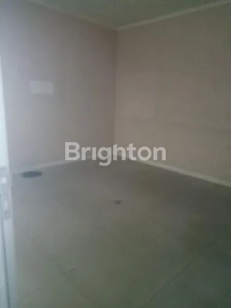 image RUKO GANDENG CANTIK DAN STRATEGIS DI PUSAT KOTA (3)