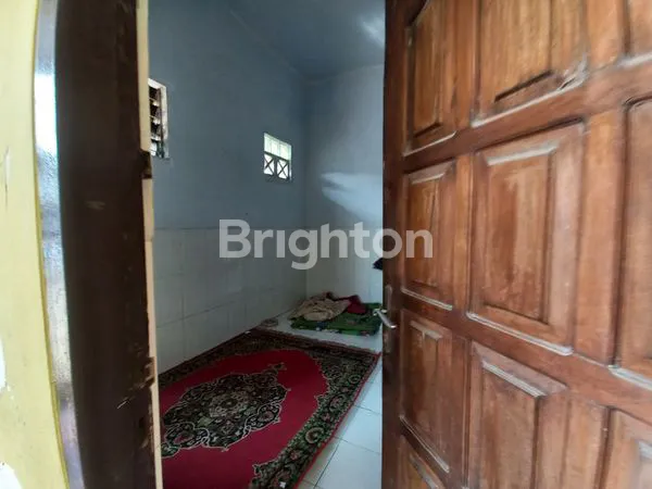 image RUMAH HOEK COCOK UNTUK USAHA DI TULUNGAGUNG (4)