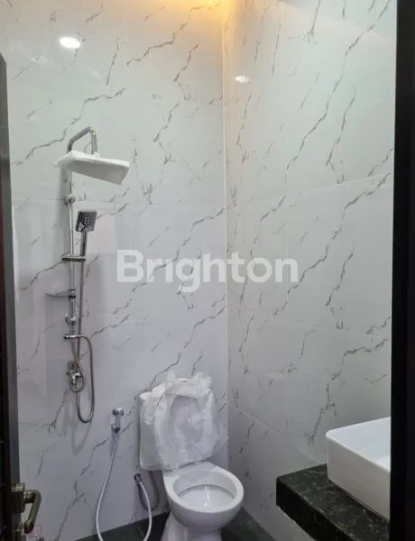 image RUMAH MINIMALIS SURABAYA TIMUR NOL JALAN MERR (4)