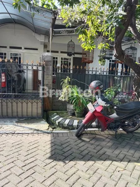 image RUMAH 1 LT SIAP HUNI DI RUNGKUT MAPAN (1)