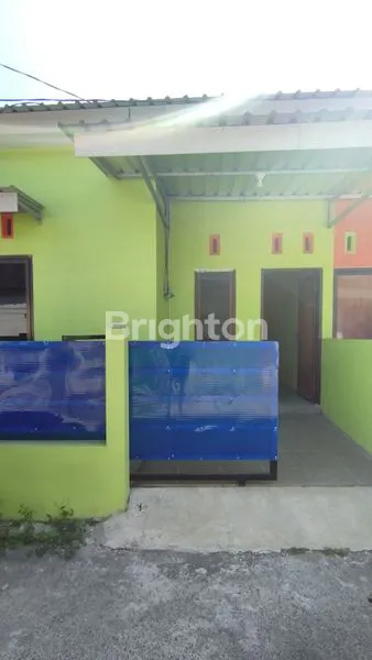 image RUMAH GRESS 2 KAMAR TIDUR TENGAH KOTA KEDIRI (1)