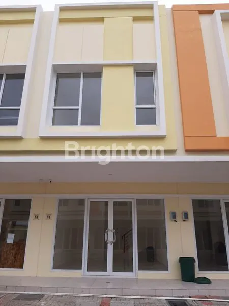 image RUKO SIAP HUNI PASAR MODERN PARAMOUNT GADING SERPONG (1)