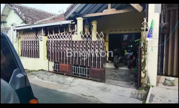 image RUMAH STRATEGIS TENGAH KOTA MALANG JALAN NGANTANG NYAMAN DAN AMAN (2)