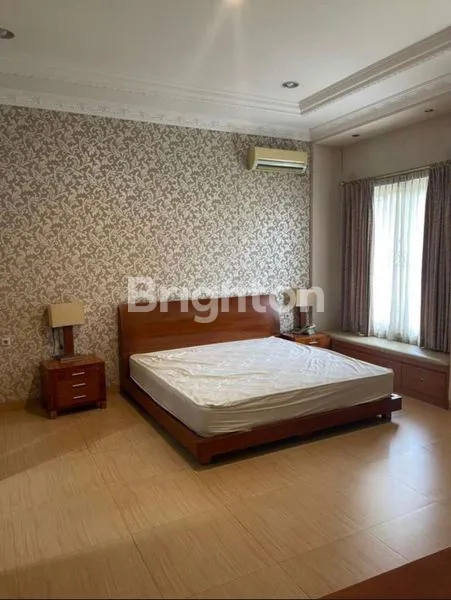 image RUMAH MEWAH MITRA GADING VILLA KELAPA GADING (5)