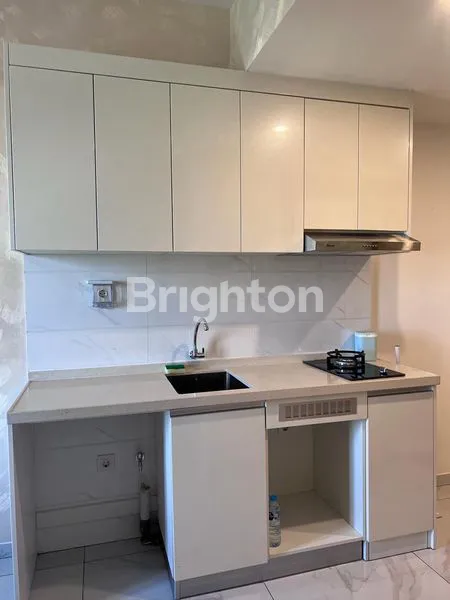 image APARTEMEN SKY HOUSE STUDIO SEMI FURNISHED ALAM SUTERA (6)