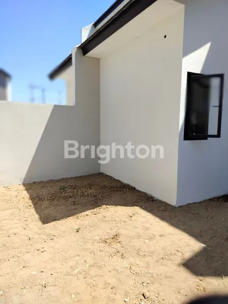 image RUMAH 2 LANTAI SIAP HUNI 5 MENIT POLTEK PELAYARAN GUNUNGANYAR  (5)