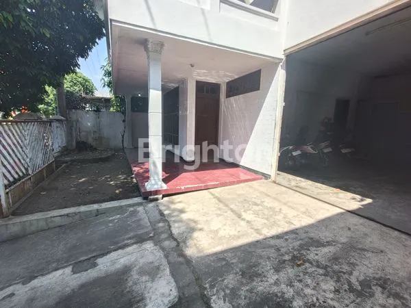 image RUMAH DI TENGAH KEDIRI KOTA (7)
