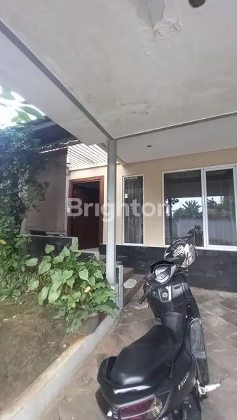 image RUMAH SIAP HUNI 2 1/2 LANTAI DI DEPOK (7)