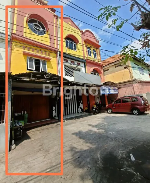 RUKO 3,5 LANTAI DISEWA DI MT HARYONO MANAHAN SOLO