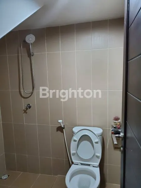 image RUMAH 2LT SIAP HUNI MINIMALIS SEMI FURNISH DI PANTAI MENTARI (2)