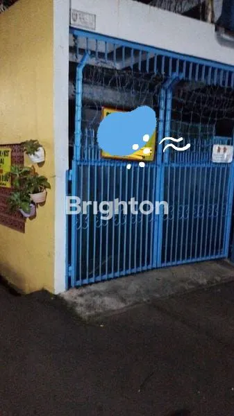 TURUN HARGA BANYAK, RUMAH KOS 2 LANTAI SELANGKAH KE MATARAM DEPAN SEKOLAH SMP/SMA TERKENAL DI KOTA SEMARANG