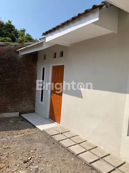 image RUMAH SIAP HUNI 2 KAMAR TIDUR DAERAH KALONGAN UNGARAN SEMARANG (3)