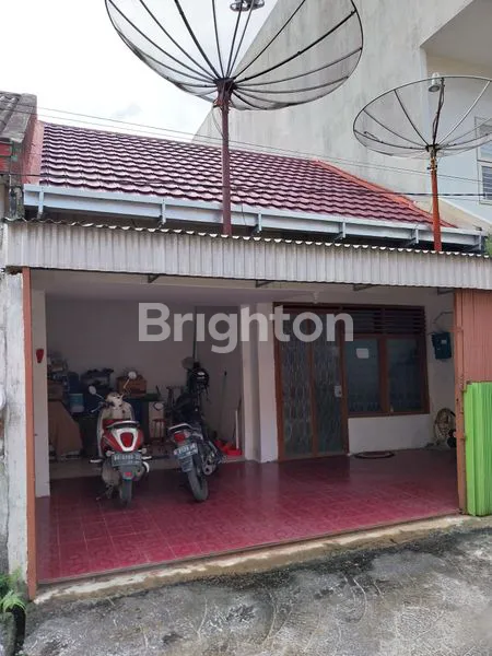 image RUMAH SIAP HUNI LOKASI TENGAH KOTA (1)