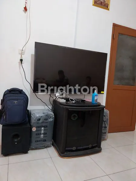 image RUMAH SIAP HUNI LOKASI TENGAH KOTA (4)