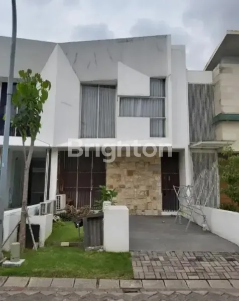 image RUMAH FULL FURNISH DIAN ISTANA HARGA 1MAN DEKAT GRAHA FAMILI, PUNCAK CBD (1)