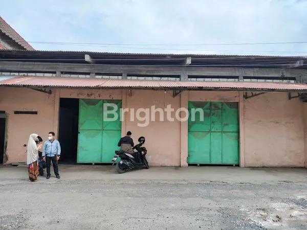 DI SEWAKAN GUDANG DI LAMONGAN KOTA