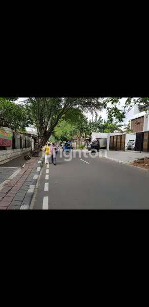 image RUMAH PINGGIR JALAN KEBON JERUK, JAKARTA BARAT HITUNG TANAH LUAS TANAH 446M2 (4)