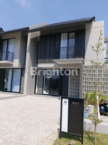 image SIAP HUNI BRAND NEW TYPE RUMAH 2LANTAI CENTRAL PARK JUANDA  LEBAR 8 JAPANDI STYLE (1)