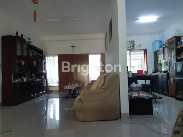 image RUMAH SANGAT STRATEGIS DAN TERAWAT DI PASTEUR DEKAT KE PUSAT KOTA BANDUNG (2)