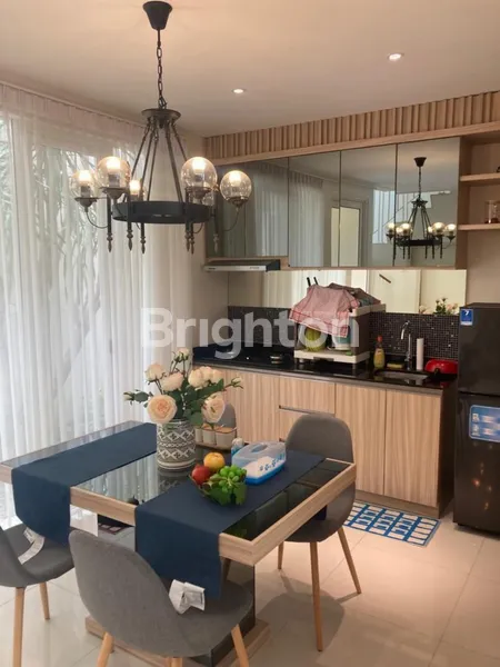 image MINIMALIS 2 LANTAI FULL FURNISH CLUSTER ZIMBALI COSTA, PAKUWON CITY  (7)