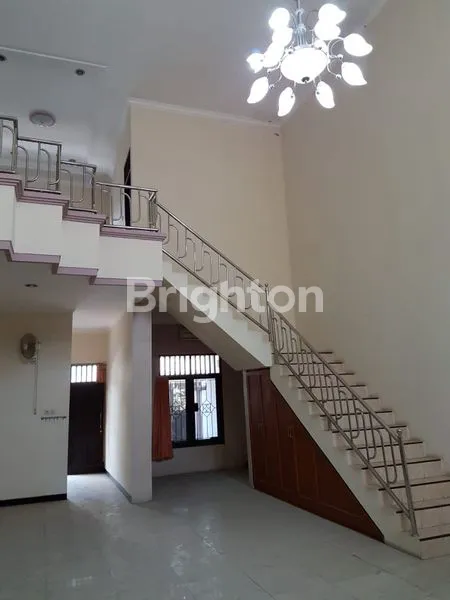 image RUMAH LUAS BABATAN PANTAI UTARA SURABAYA STRATEGIS (1)
