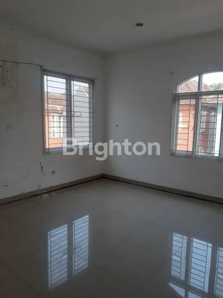 image OMAHA VILLAGE (5)