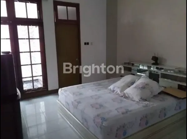 image RUMAH TERAWAT DI MANYAR KERTOADI DEKAT MERR ITS SURABAYA (6)