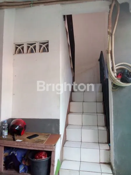 image RUMAH KOST KEMANGGISAN JAKARTA BARAT 3 LANTAI (1)