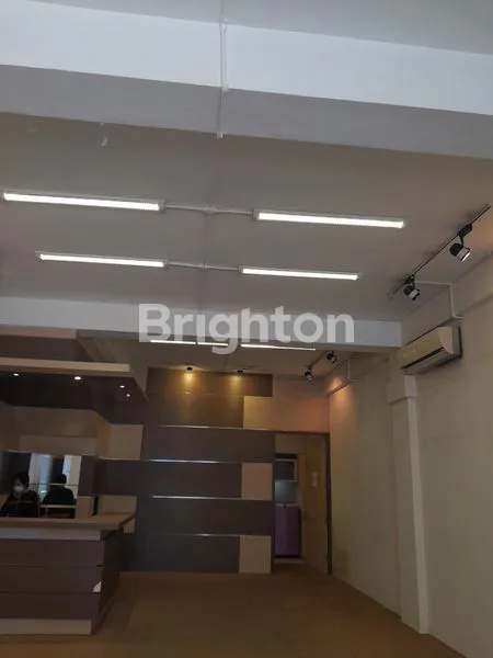 image RUKO 3,5 LANTAI DI SURABAYA PUSAT (2)