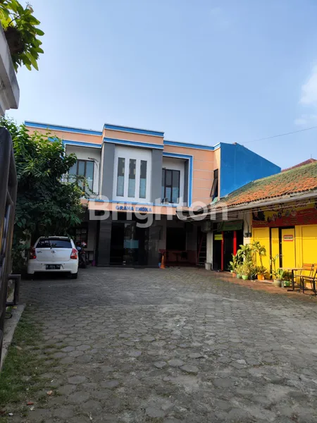 GEDUNG KANTOR BESAR DI PASAR MINGGU JAKARTA SELATAN SIAP PAKAI KONDISI TERAWAT