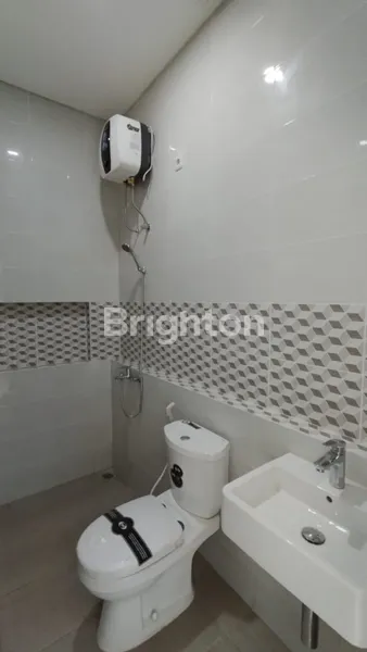 image RUMAH CANTIK DI MEDOKAN ASRI UTARA - SURABAYA TIMUR (2)