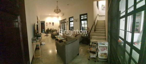 image LANGKA JARANG ADA RUMAH COMMERCIAL AREA RAYA DARMO BASUKI RACHMAT DIPONEGORO (1)