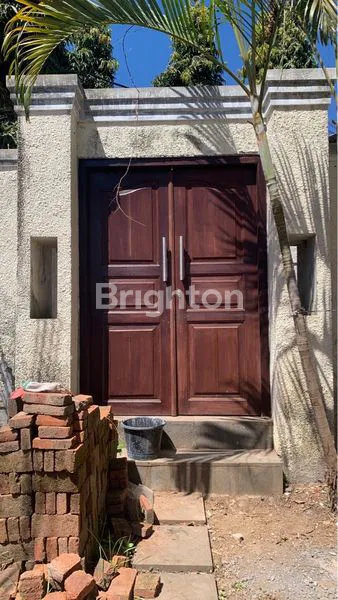 image VILLA DI TAMAN GRIYA (2)