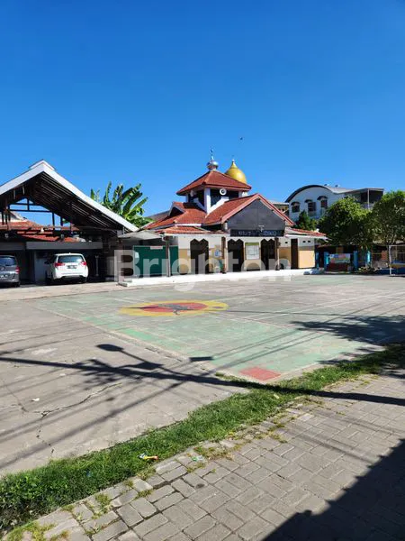 image RUMAH MEGAH SIAP HUNI DI PULO WONOKROMO, SURABAYA - LOKASI STRATEGIS, LUAS TANAH 2700M² (3)