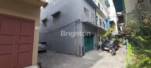 image RUKO 3 1/2 LT JL VETERAN MEDAN KOTA (2)