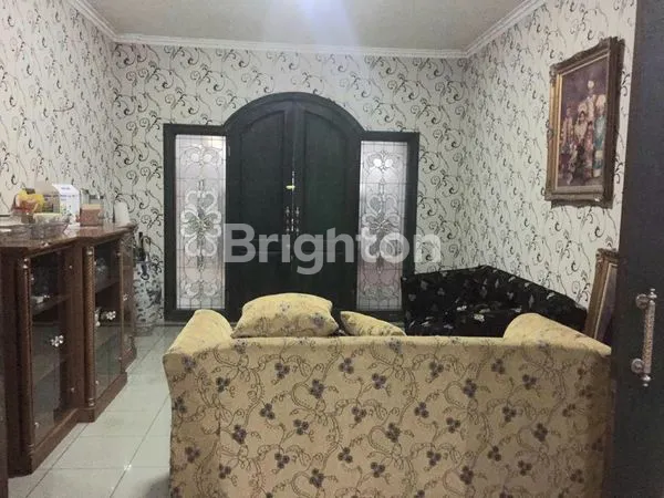 image RUMAH MEWAH 2 LANTAI (8)