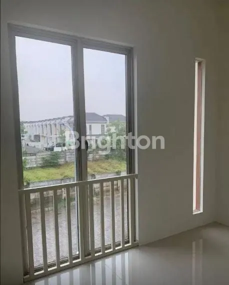 image RUMAH BARU 2 LANTAI DI GREENLAND RESIDENCE CLUSTER  WISTERIA MENGANTI  (2)